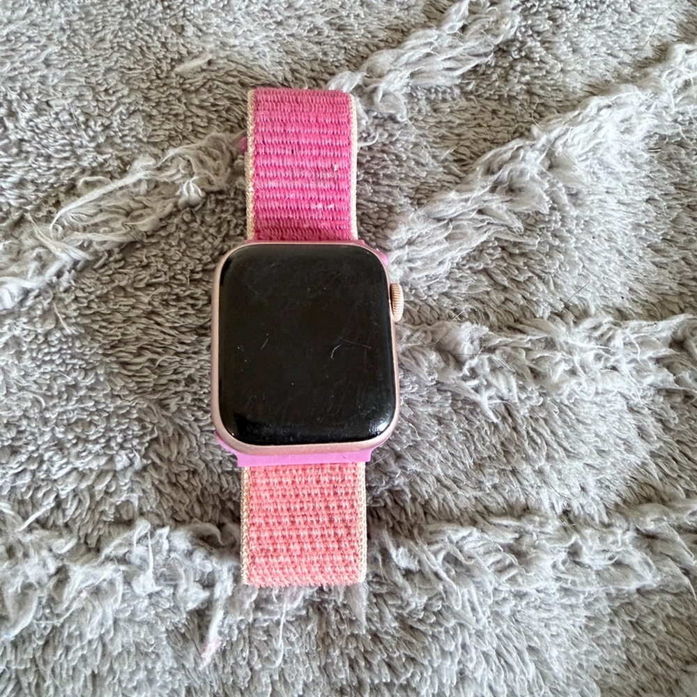 Apple Watch Series 6 with Pink Rose Sport Loop Apple Watch Band and Charger